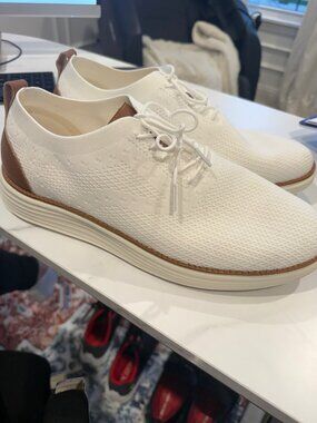 Men's White Shoes Size 13